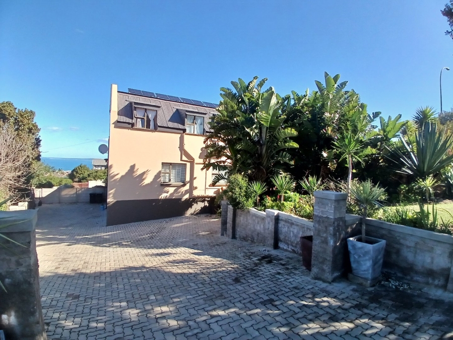 4 Bedroom Property for Sale in Dana Bay Western Cape